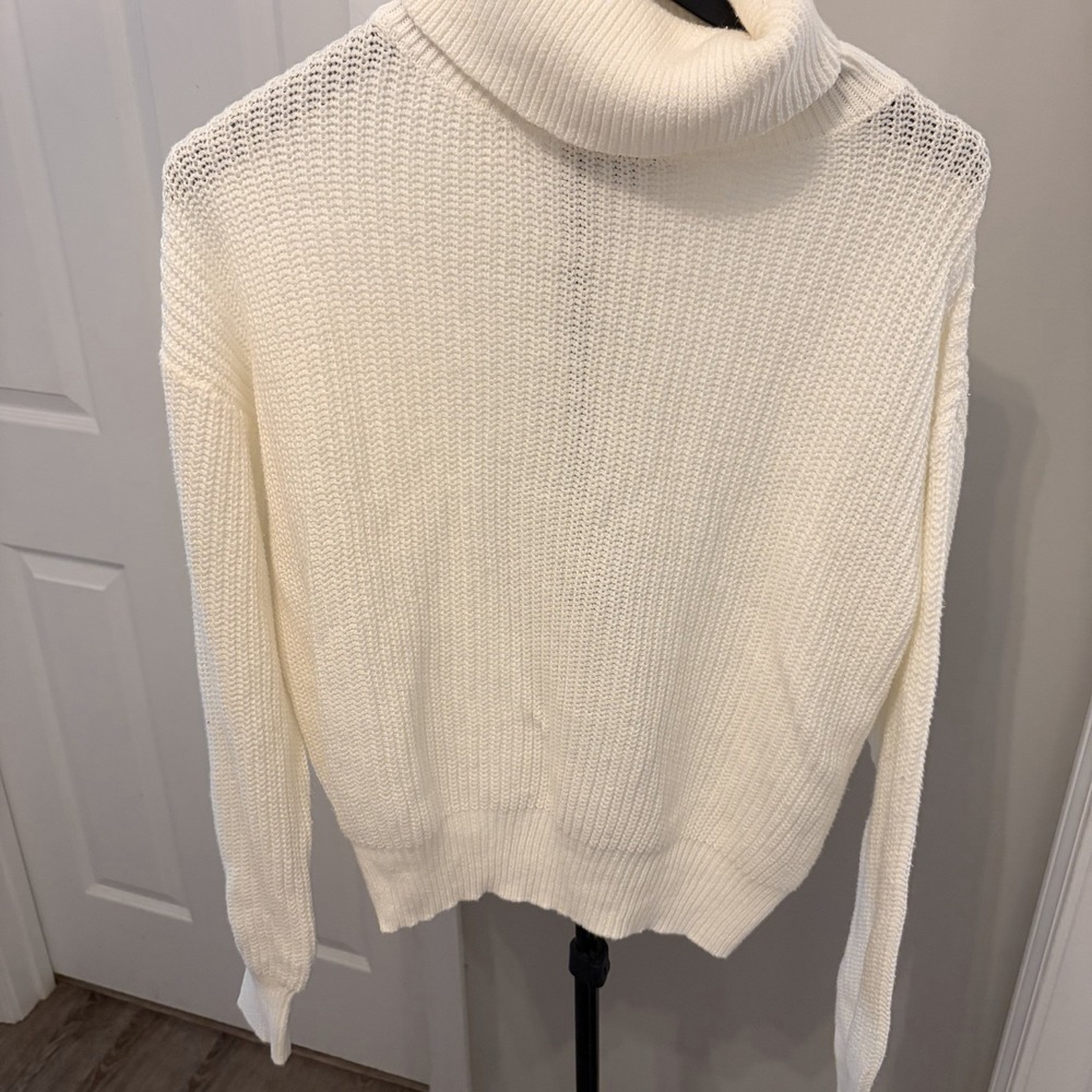 Ambiance Apparel Ivory Ribbed Knit Cowl Neck Turtleneck Sweater Med Cozy Fall